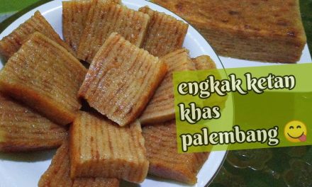 Kue Engkak Ketan: Jejak Kuliner Tradisional Palembang