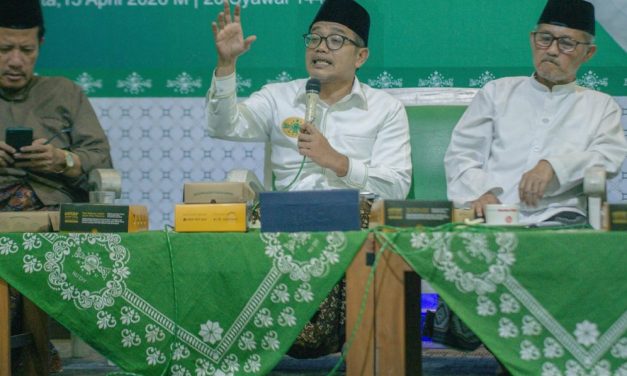 Menjelang Muktamar NU, Gus Imron 3 Wasiat Penting Mbah Bisri