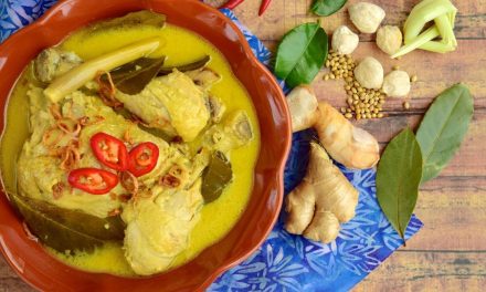 Opor Ayam, Kuliner Khas Indonesia yang Lezat Dan Kaya Tradisi